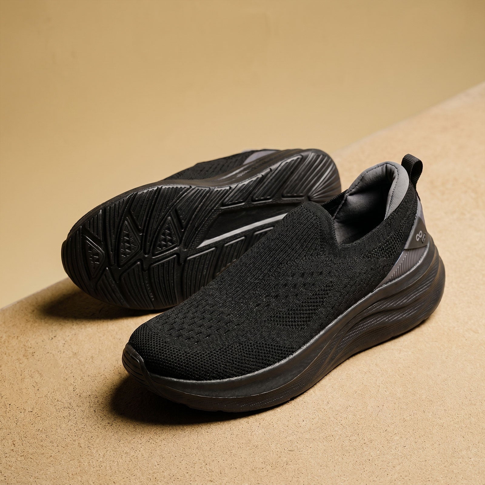 Men's Slip-On Sports Shoe -ONG97011 Black