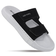 WE8821 Light Black sandal