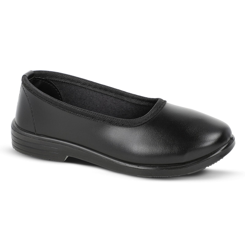 Walkaroo Kids Light Weight School Shoes - WV551 Black - Walkaroo Footwear