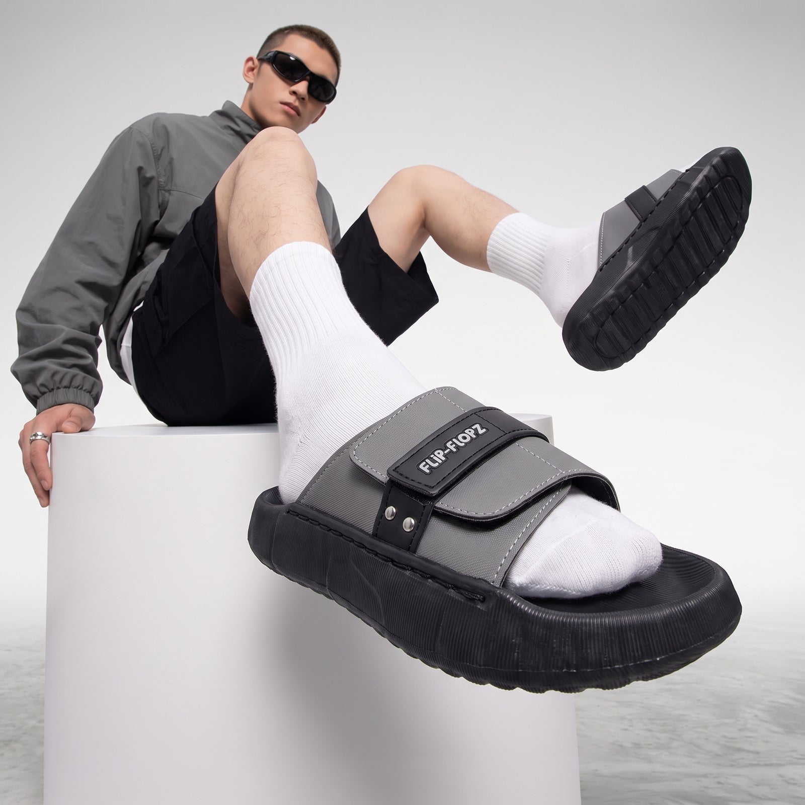 Men's Flip Flops- FGR41706 Black Grey