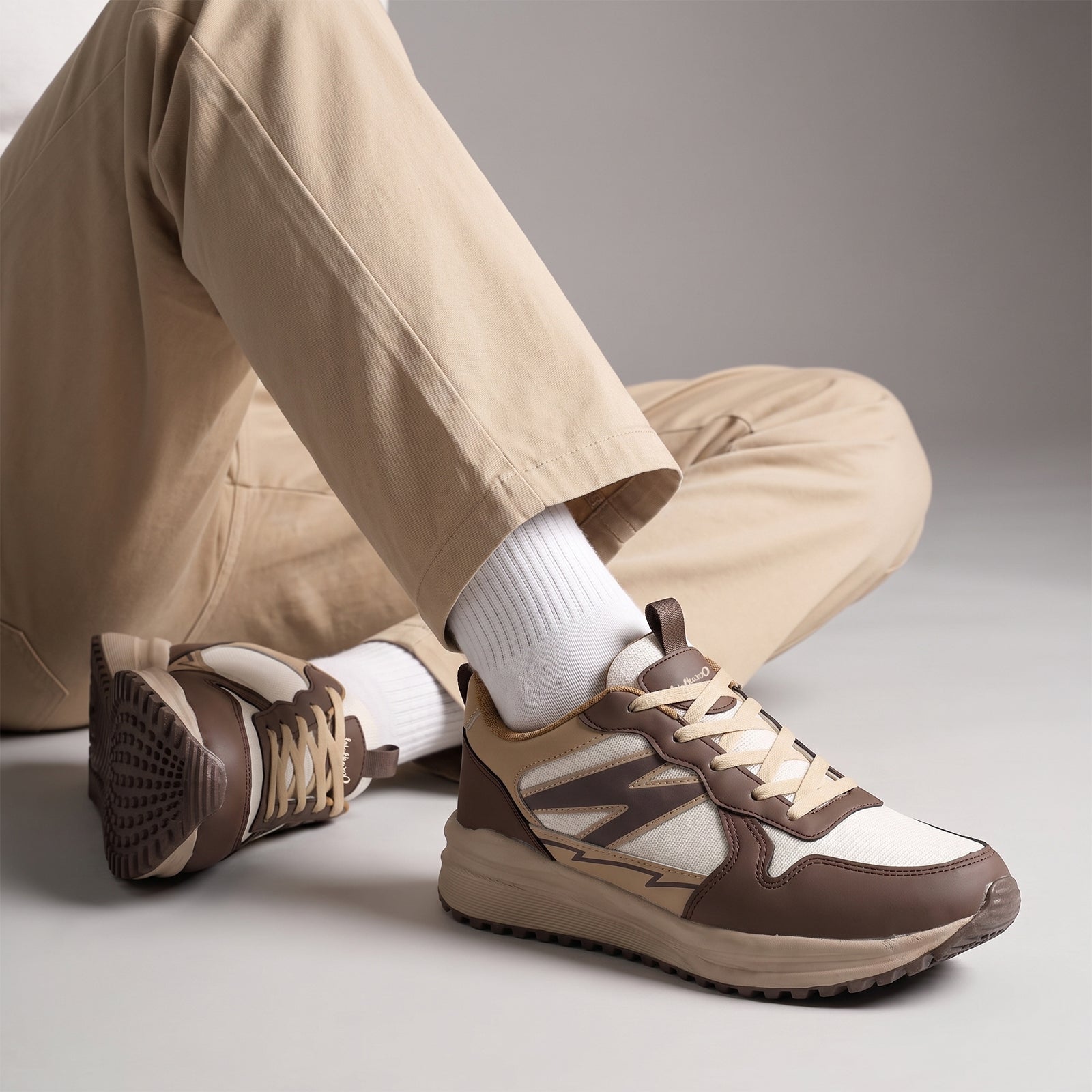 Men's Sports Shoe -ONG97007 White Tan